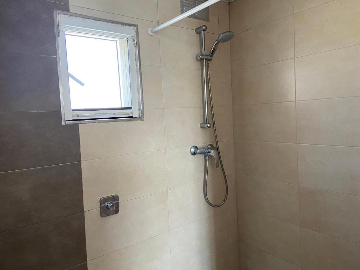 Sqaq Numru 1 Accomodation Hotell Rabat Exteriör bild